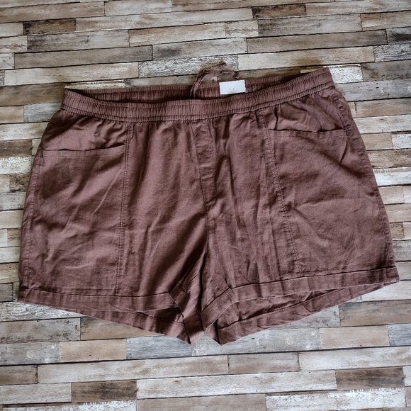 Old Navy Pants - OLD NAVY Shorts Womens Size 4X Brown High-Rise Short NWT